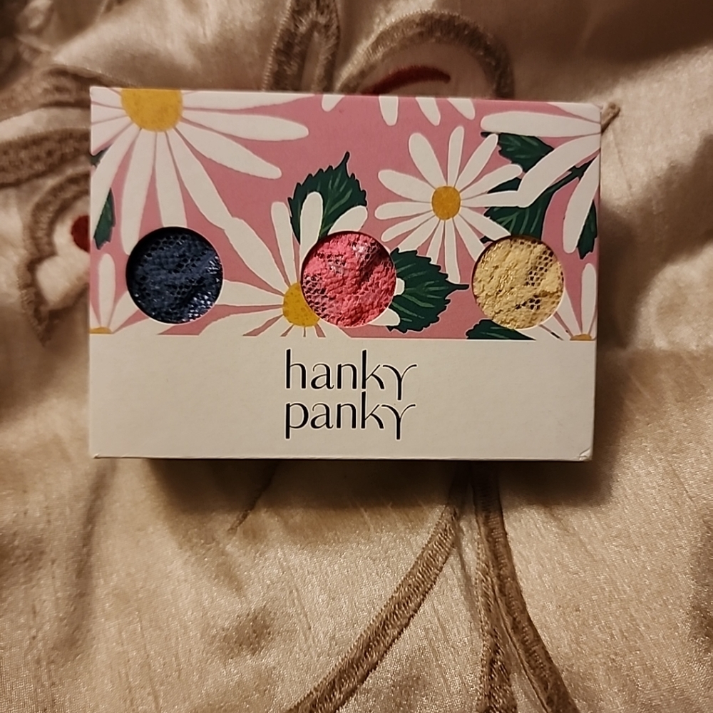 Hanky panky low-rise thongs 3pcs/pk